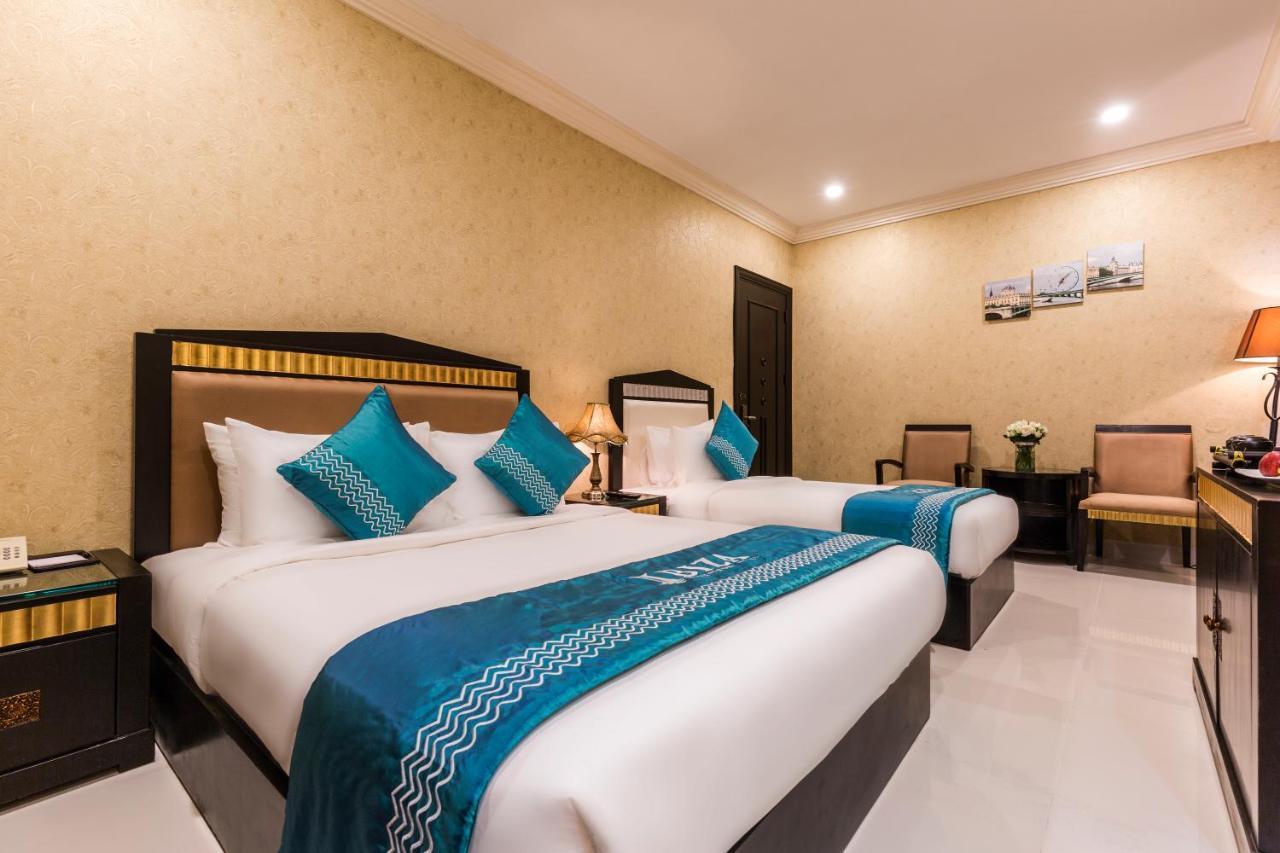 Ibiza Riverfront Da Nang Hotel Powered By Aston Kültér fotó