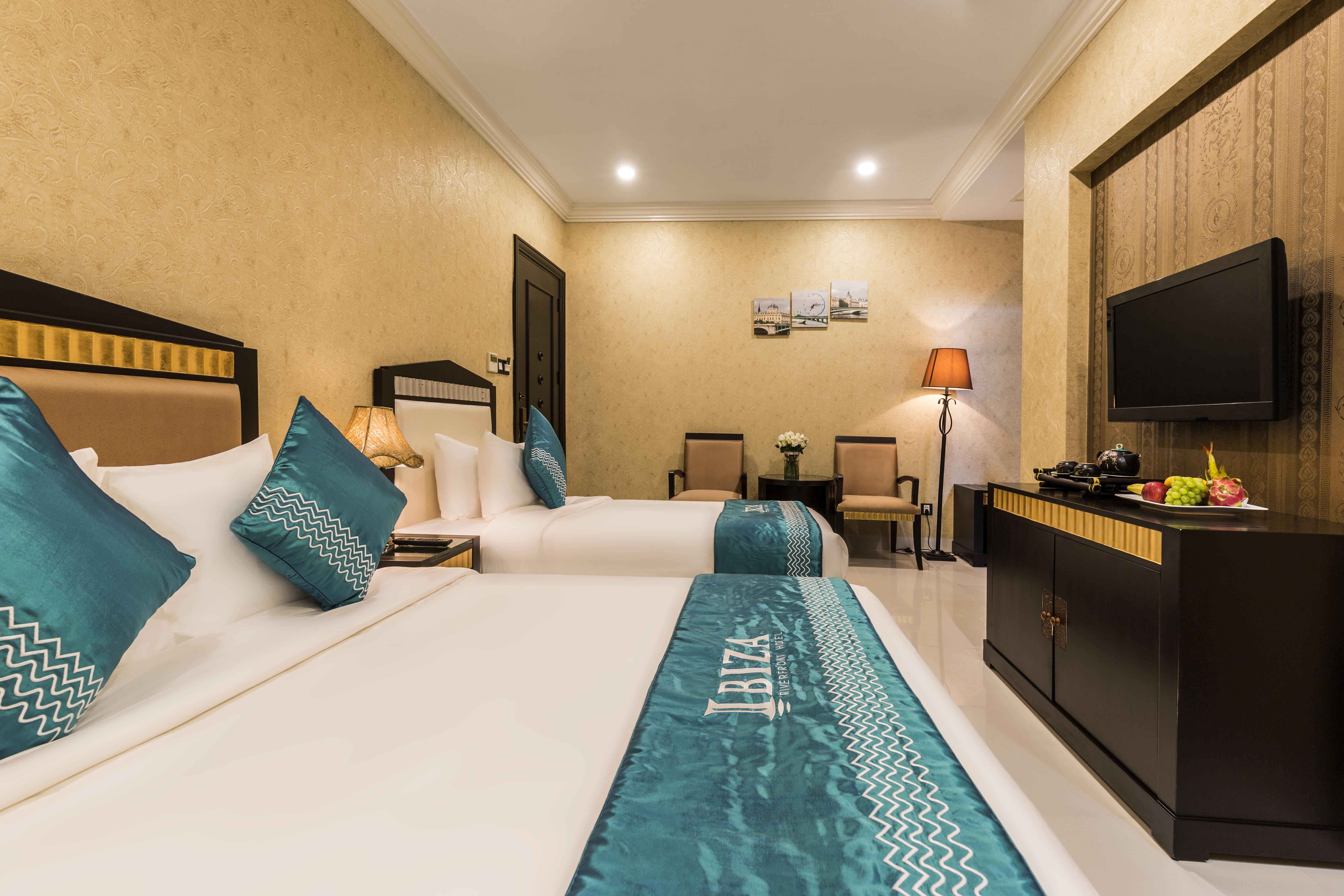 Ibiza Riverfront Da Nang Hotel Powered By Aston Kültér fotó
