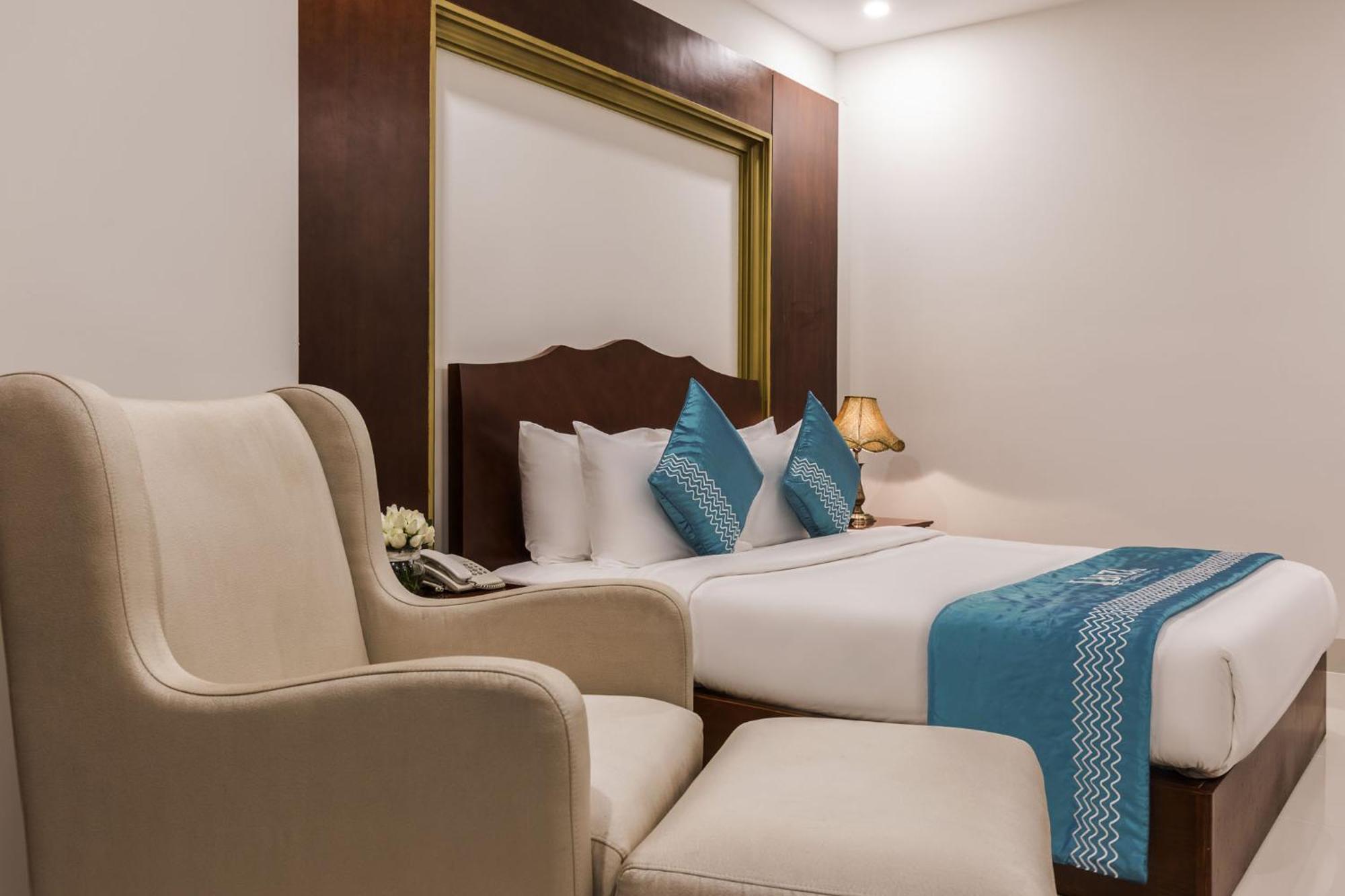 Ibiza Riverfront Da Nang Hotel Powered By Aston Kültér fotó