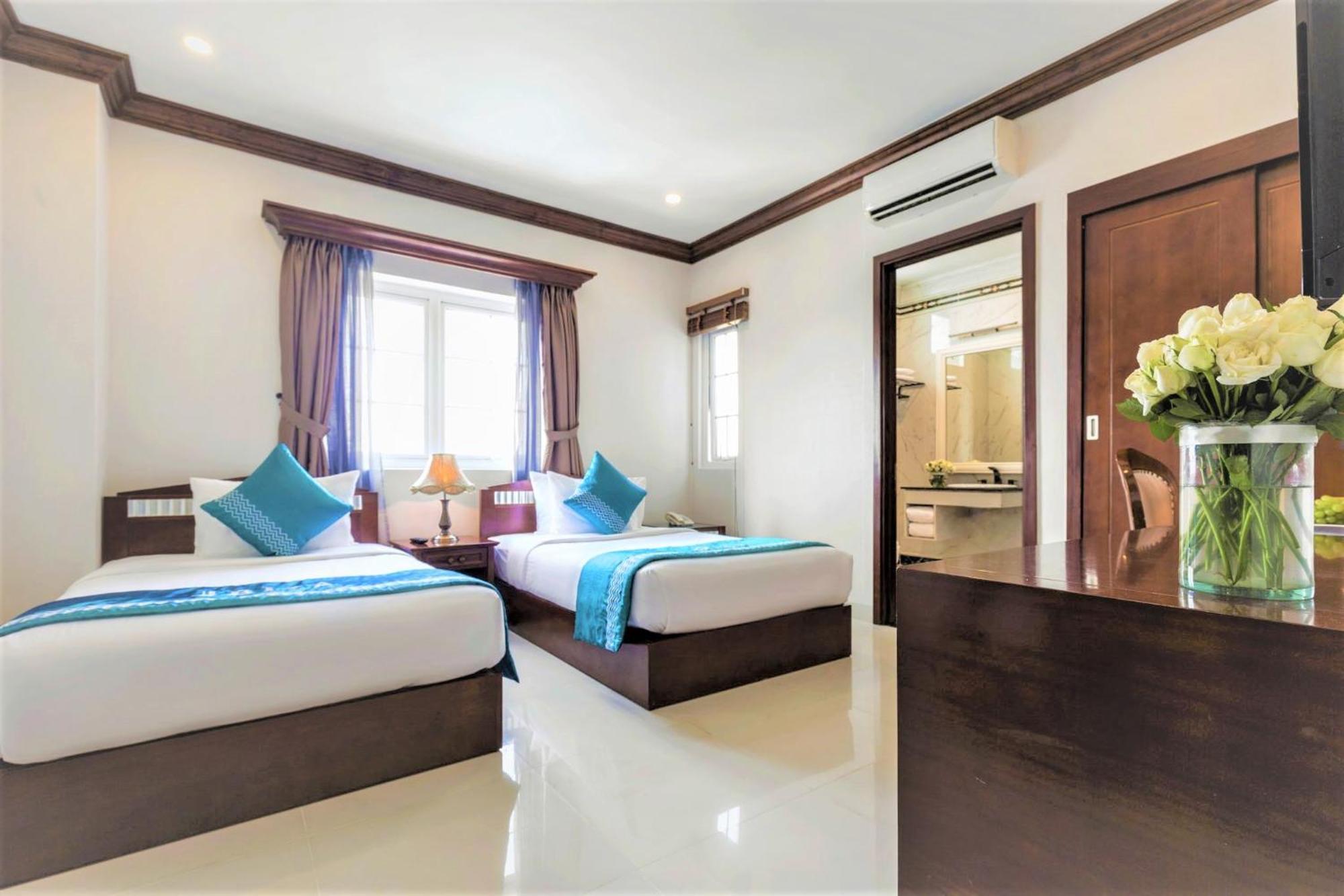 Ibiza Riverfront Da Nang Hotel Powered By Aston Kültér fotó