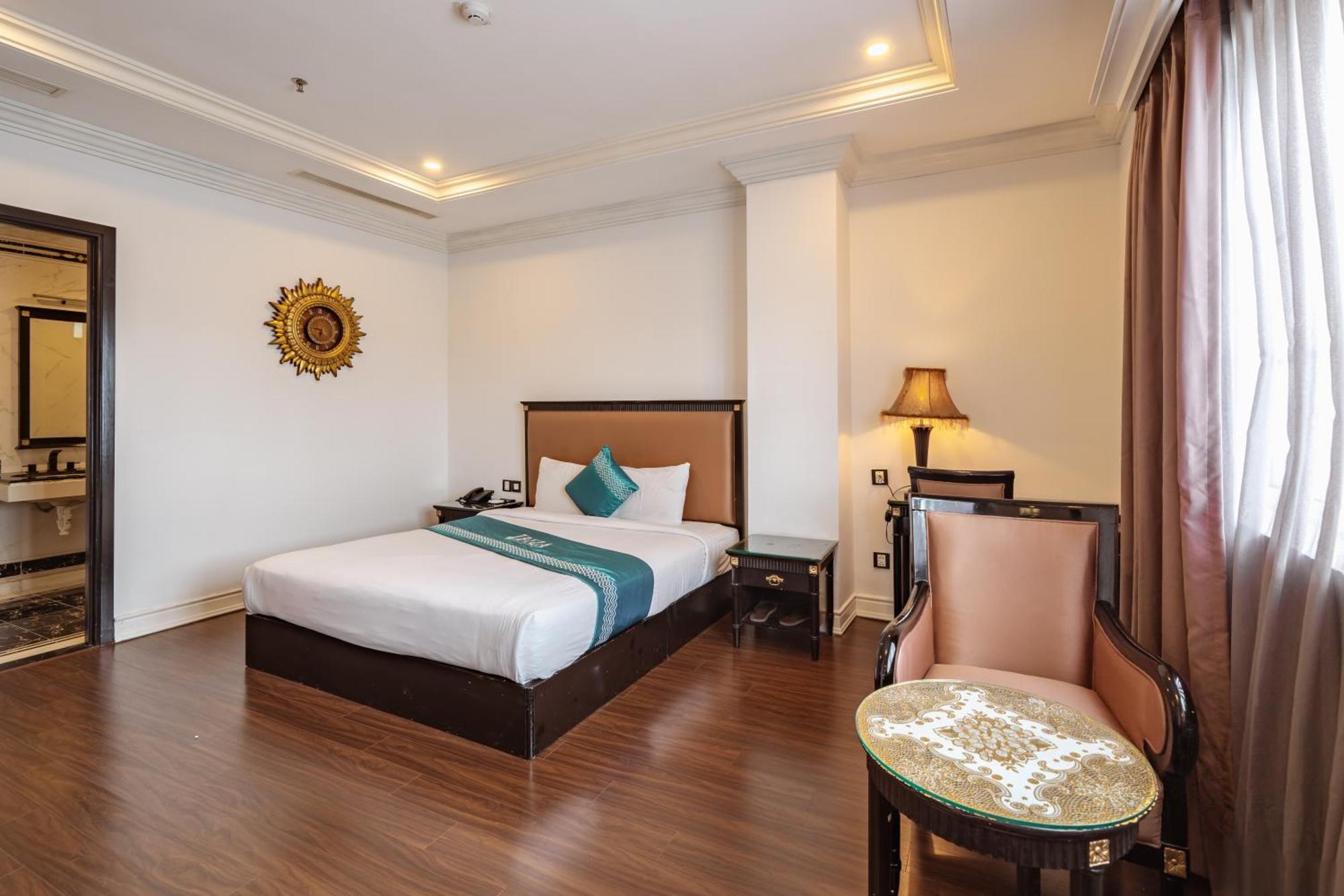 Ibiza Riverfront Da Nang Hotel Powered By Aston Kültér fotó