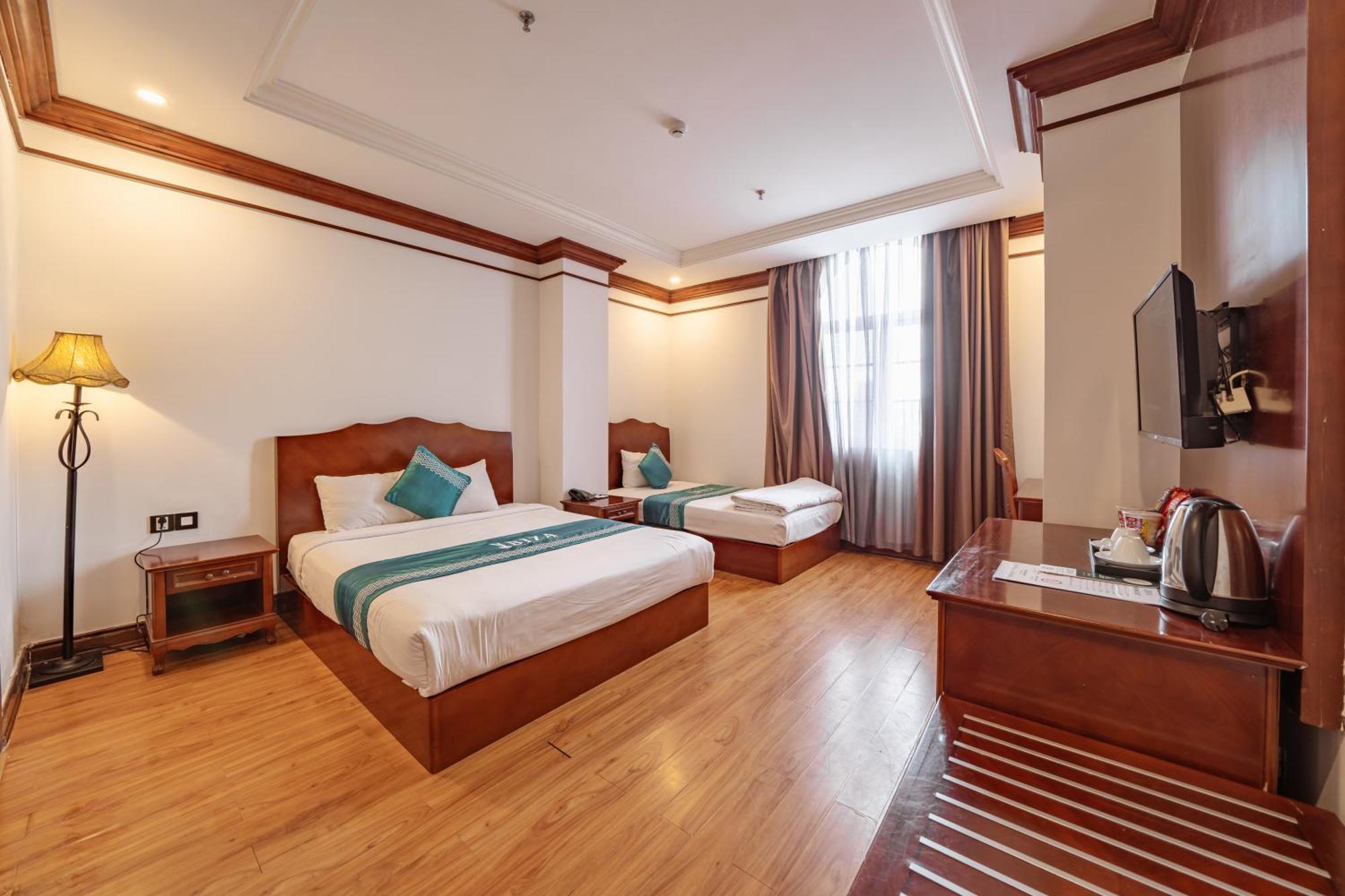 Ibiza Riverfront Da Nang Hotel Powered By Aston Kültér fotó